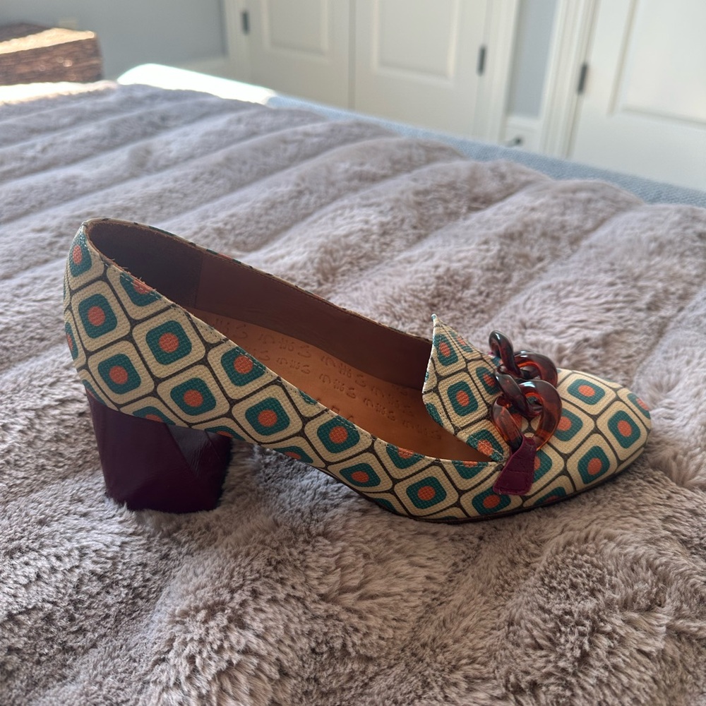 Chie Mihara Geometric Patterned Heels - Green and Red - Picture 2 of 11